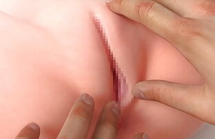 XXX Le ragazze si accarezzano video porno arrapanti a vicenda