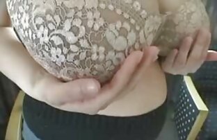 Bionda con tette piccole Lina Napoli dita la sua figa video porno strani