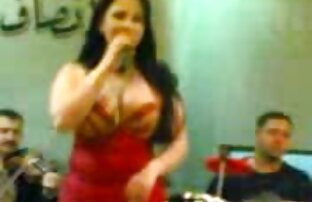 Un uomo youtube video porno trans duro batte una segretaria con tette molto grandi
